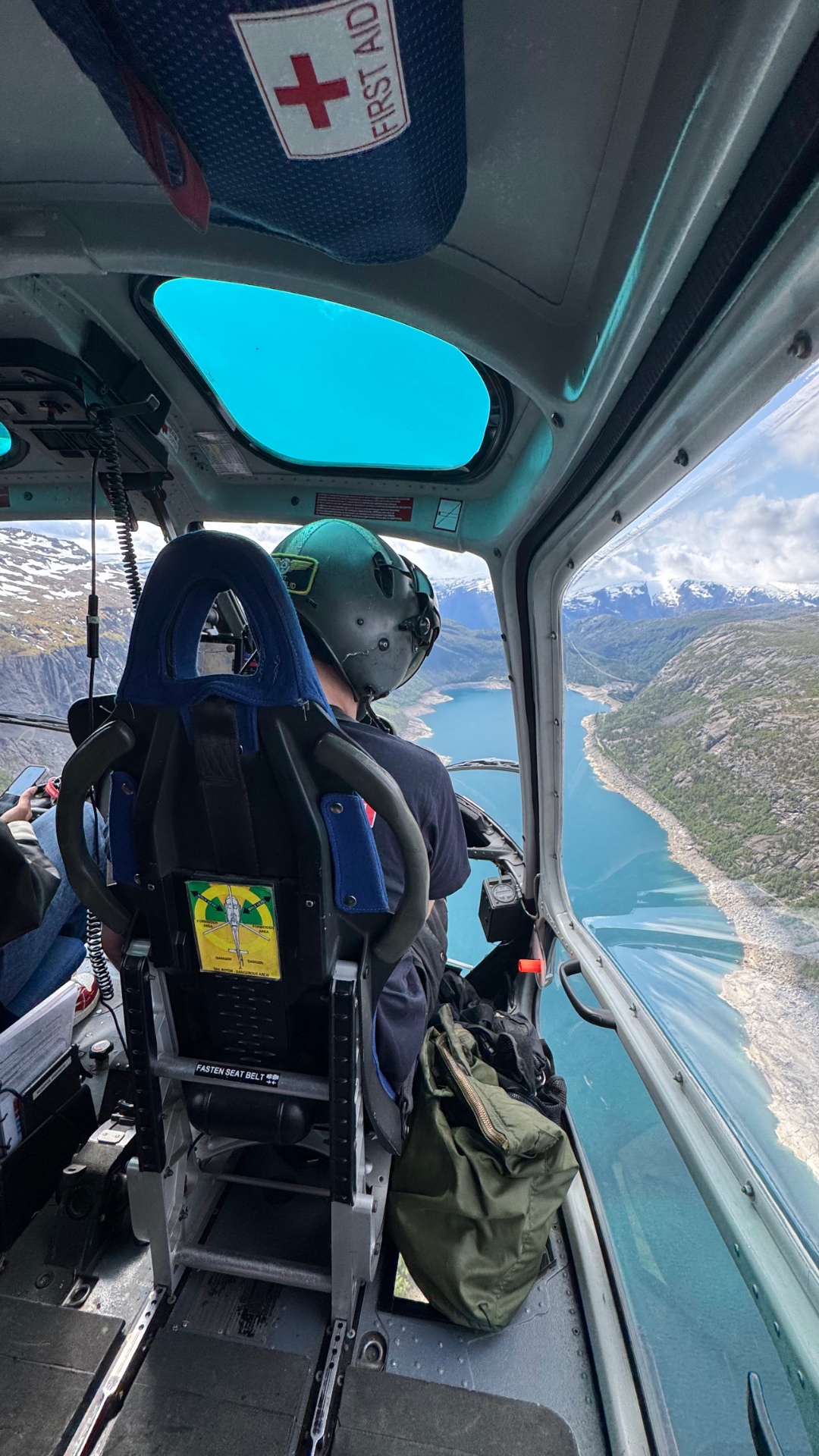 Waterfalls & Helicopter Sightseeing Journey — 1